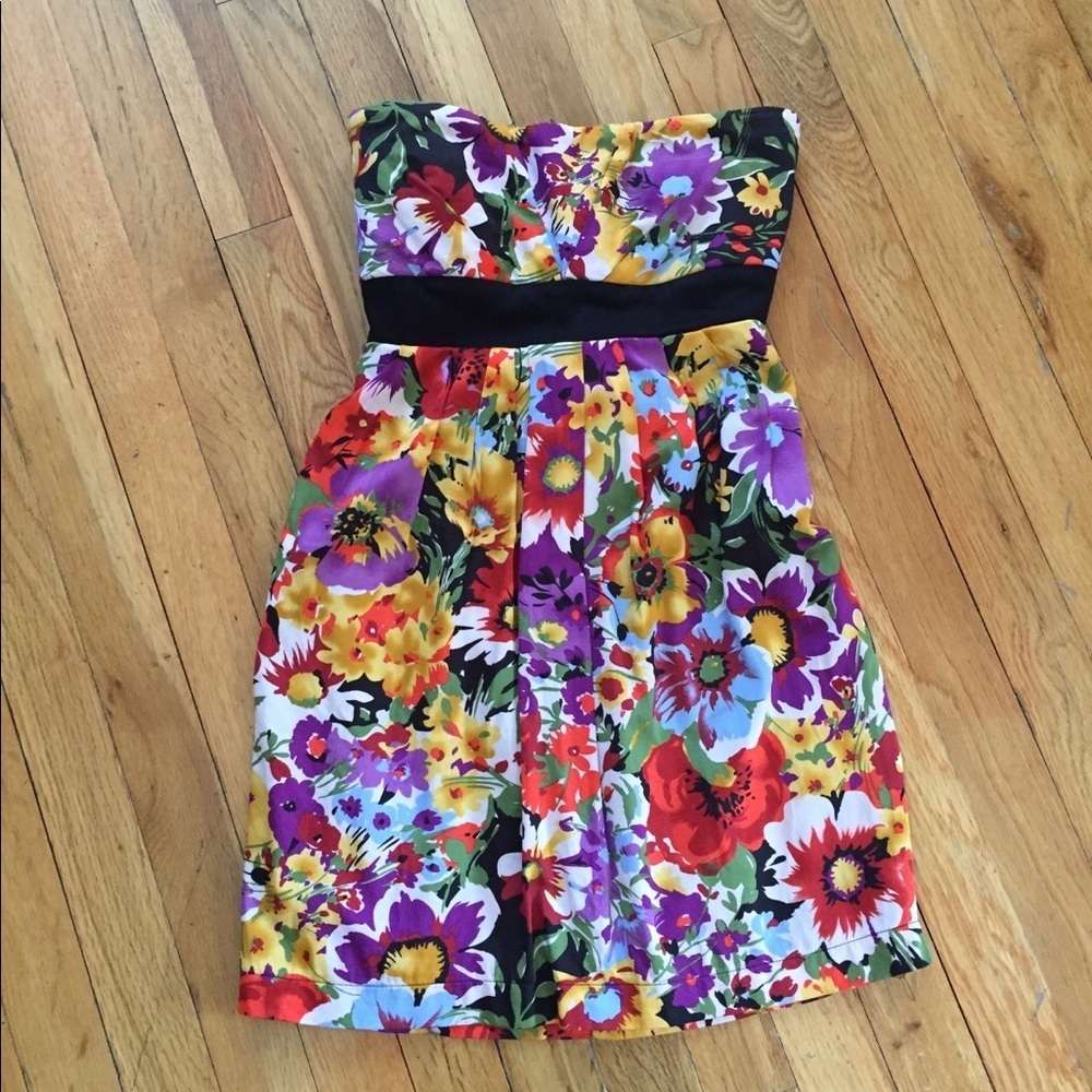Forever 21 Strapless Floral Dress Sz M